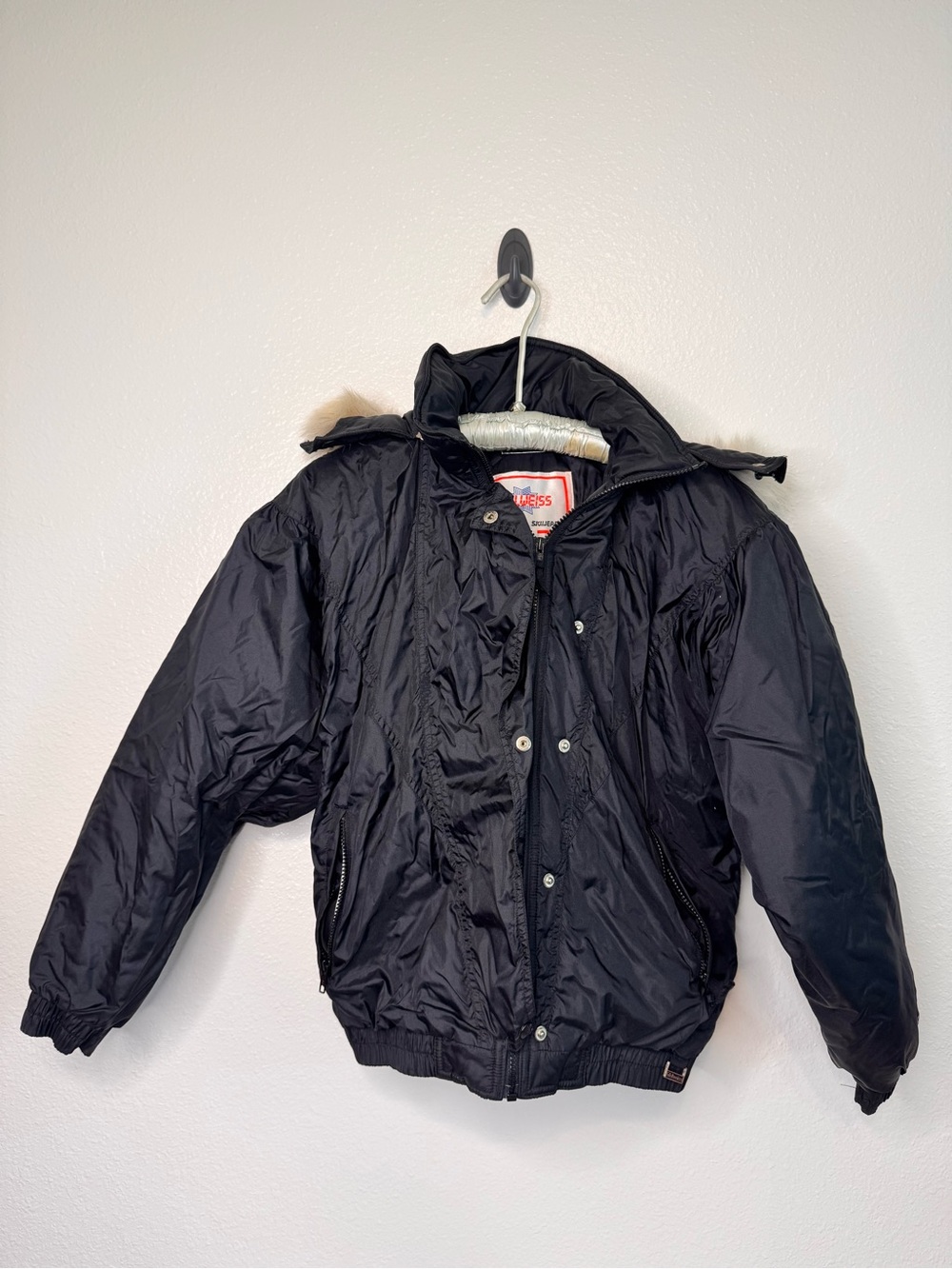 Edelweiss Vintage Black Ski Jacket Women's size M Faux Fur Hood Trim